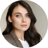 Christina Grand photo